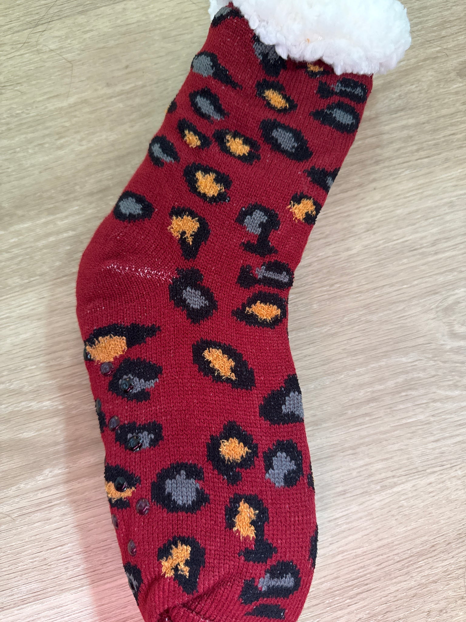 Leopard Knitted Fuzzy Fleece Quarter Socks